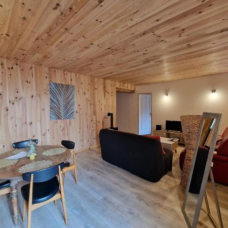 Chambre D'Hotes O Rendez-Vous Roquefeuil Екстериор снимка