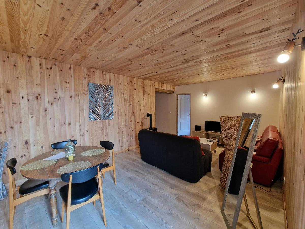 Chambre D'Hotes O Rendez-Vous Roquefeuil Екстериор снимка