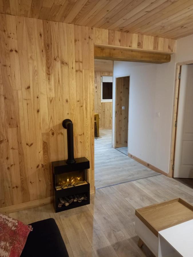 Chambre D'Hotes O Rendez-Vous Roquefeuil Екстериор снимка